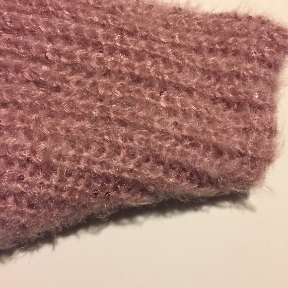 💕 NEW NWT Betsey Johnson cowl infinity pink scarf - Picture 2 of 8